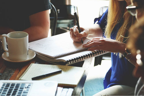 去英國讀本科一定要學(xué)A-Level還是可選擇高中國際班